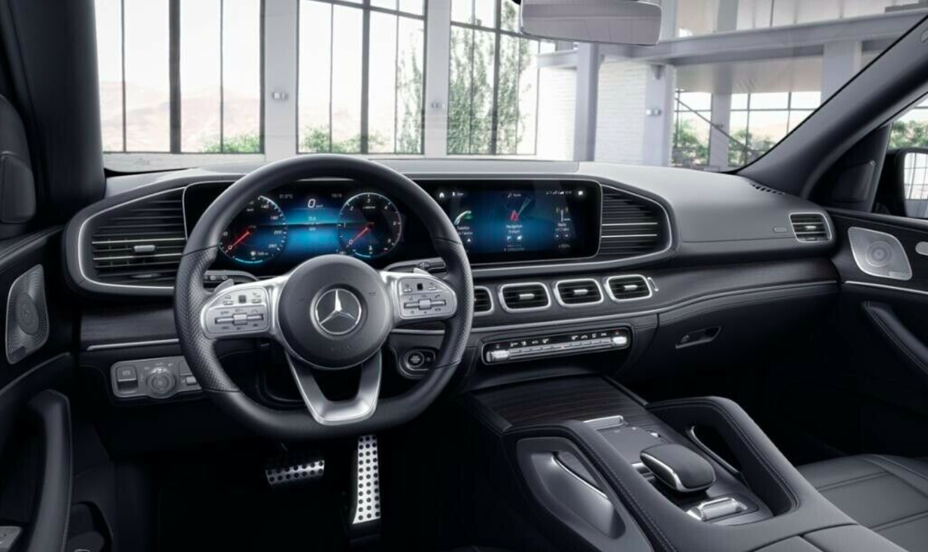 MERCEDES GLS 400d AMG - předváděcí auto - SKLADEM - super cena | online nákup | online prodej | černá metalíza | autoibuy.com